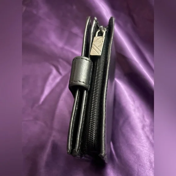 Furla Leather Wallet With Box And Dust Bag - Picture 15 of 16